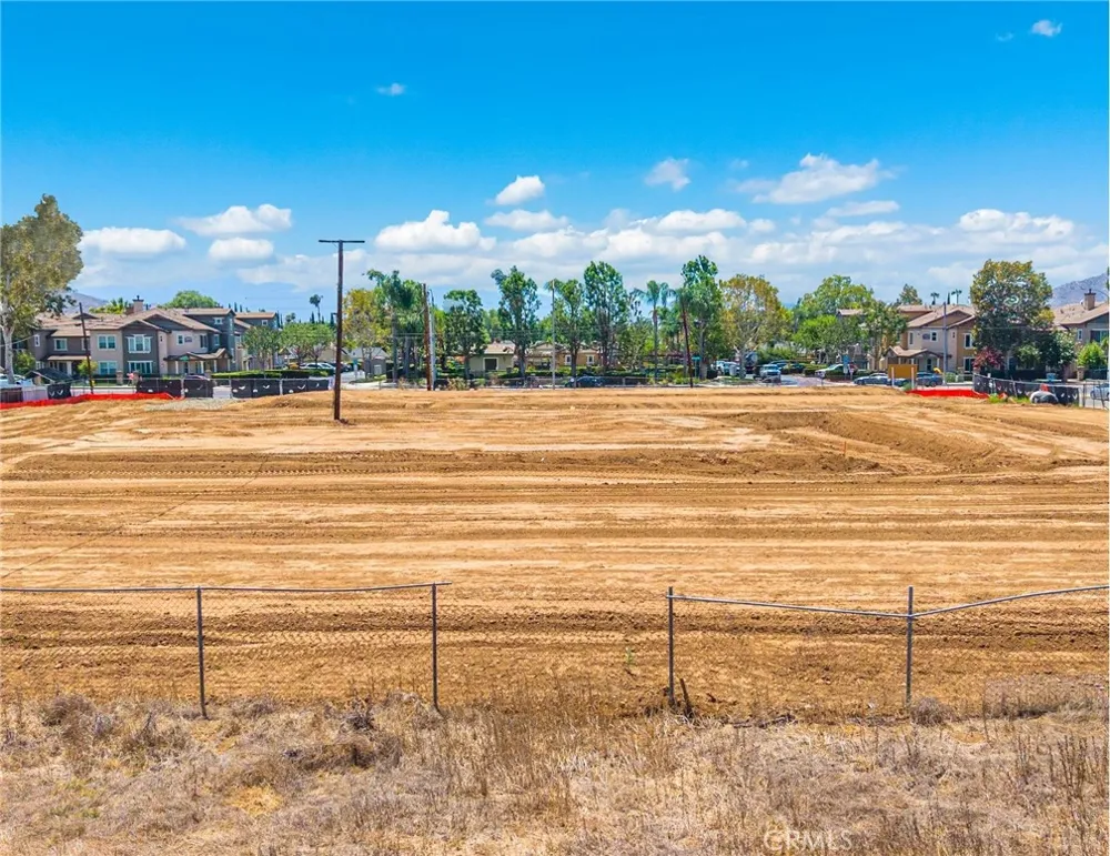 3907 Polk Street Riverside, CA 92505