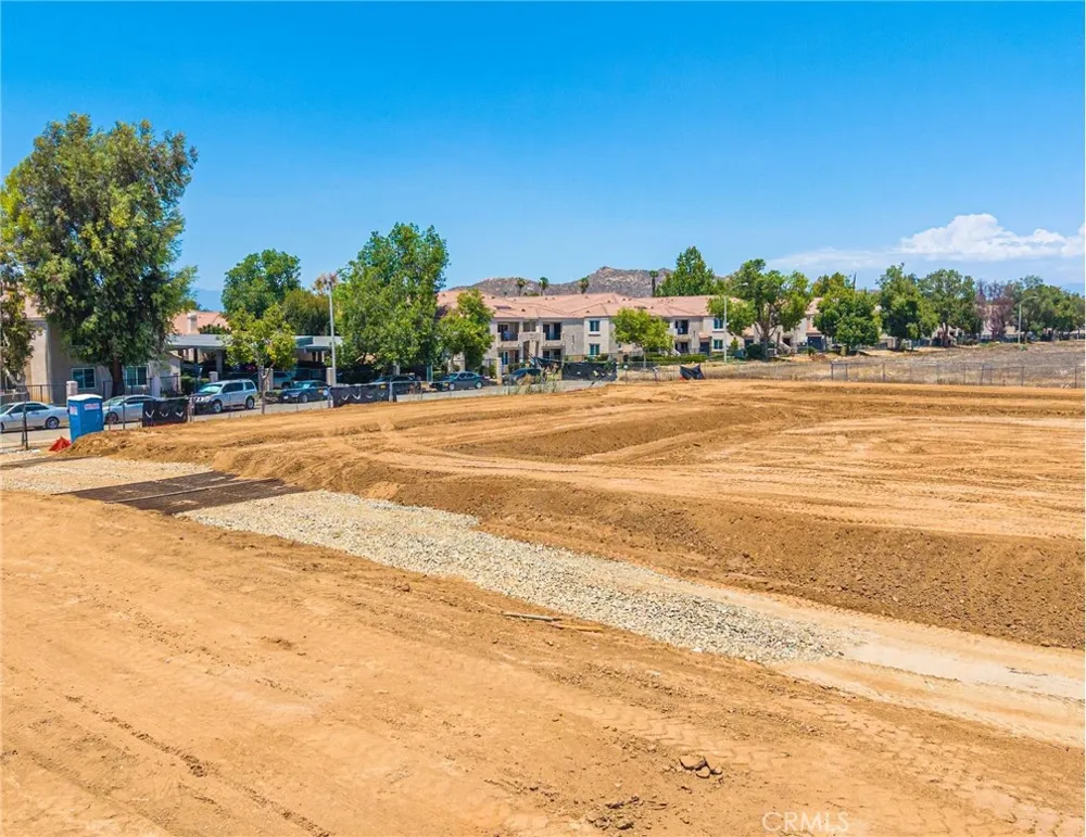 3907 Polk Street Riverside, CA 92505