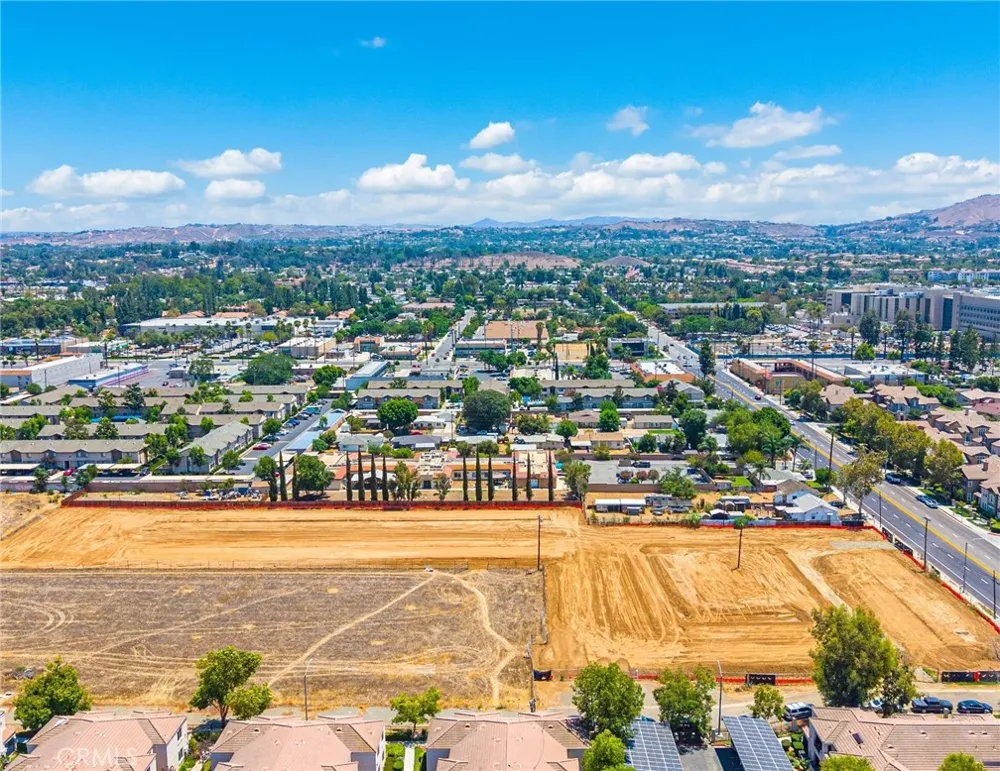 3907 Polk Street Riverside, CA 92505