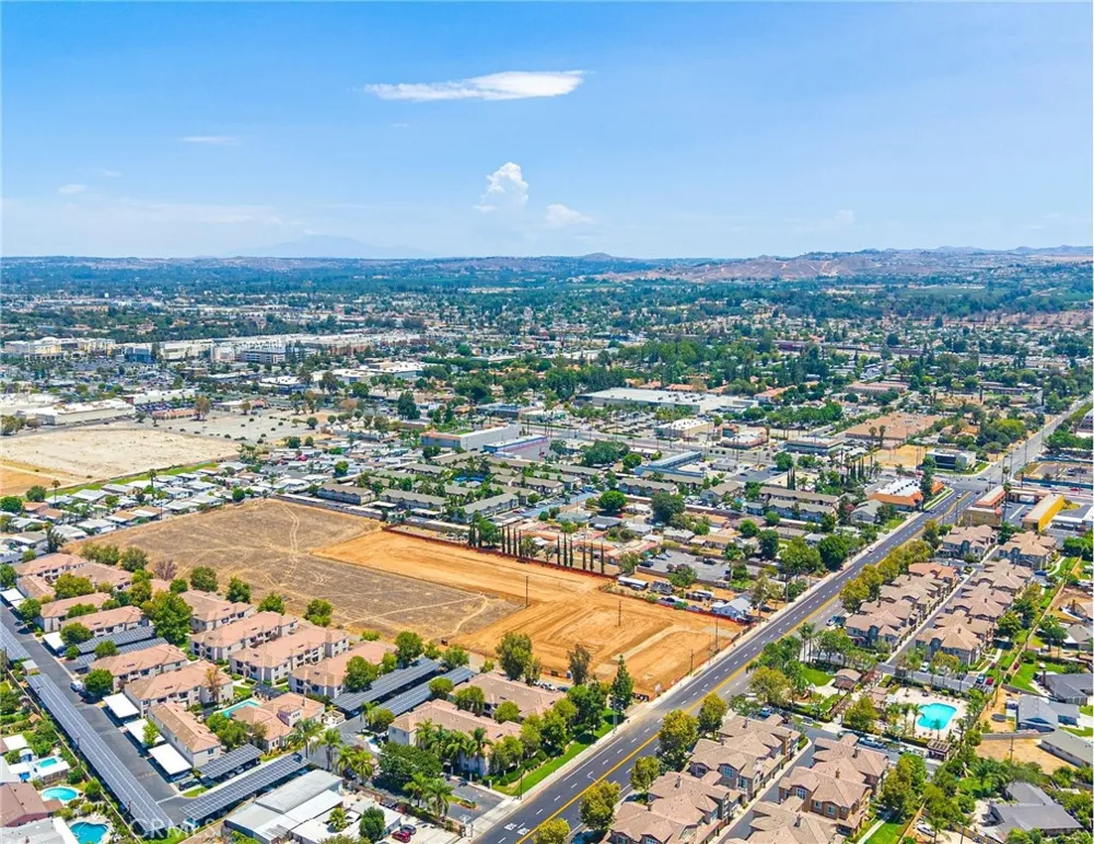 3907 Polk Street Riverside, CA 92505