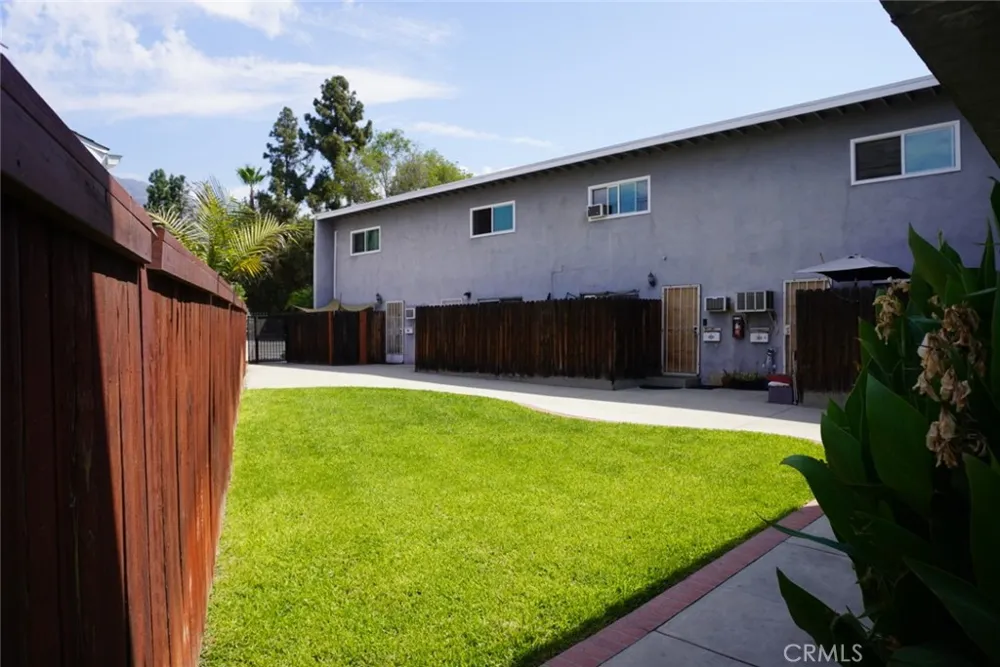 428 E Foothill Monrovia, CA 91016