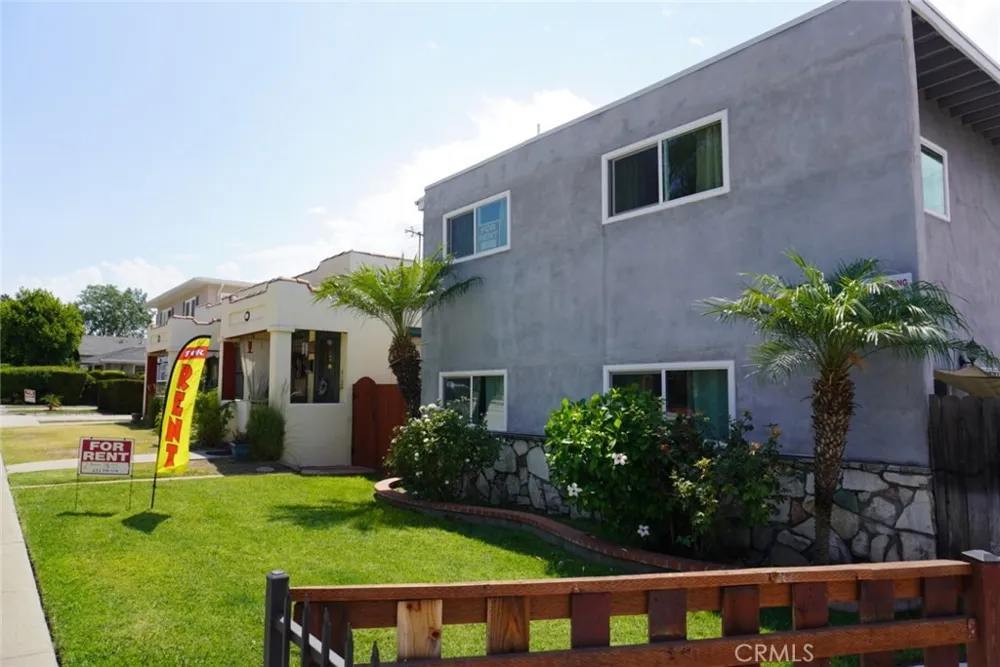 428 E Foothill Monrovia, CA 91016