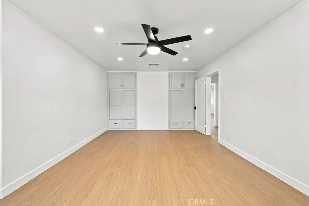 11237 Rincon Whittier, CA 90606