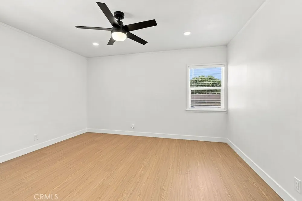 11237 Rincon Whittier, CA 90606