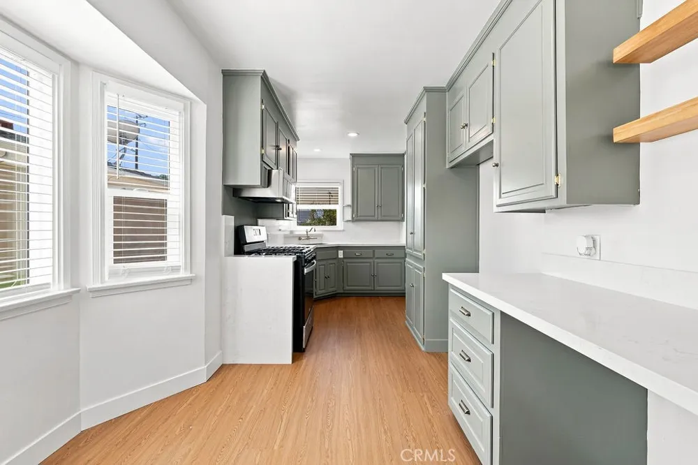 11237 Rincon Whittier, CA 90606