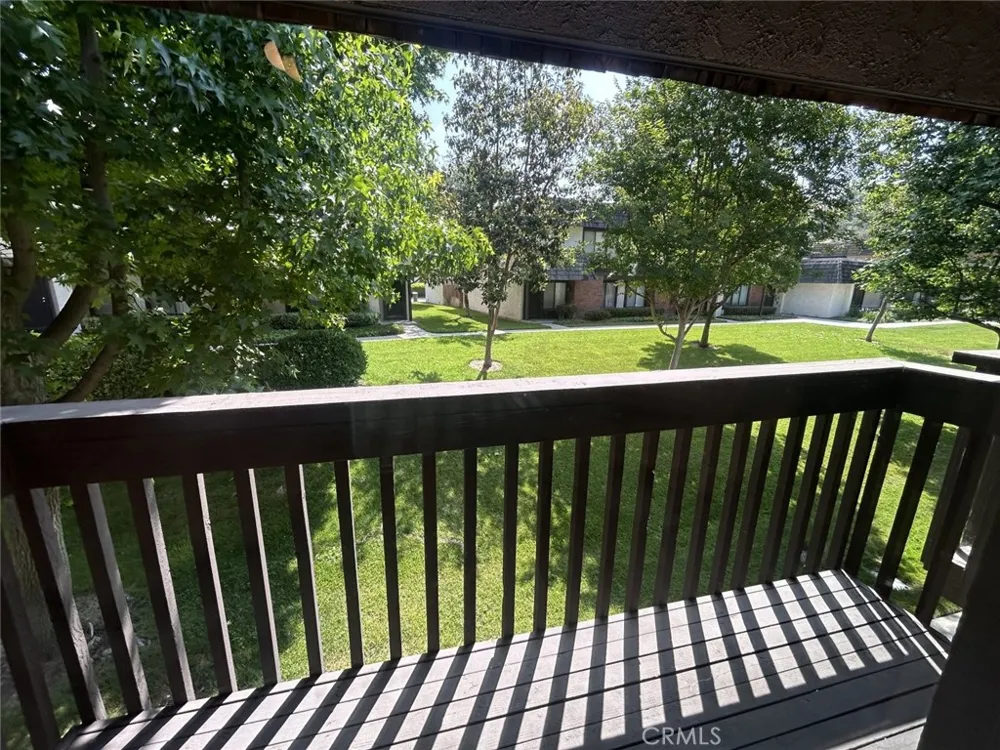 714 Briarwood Lane San Dimas, CA 91773