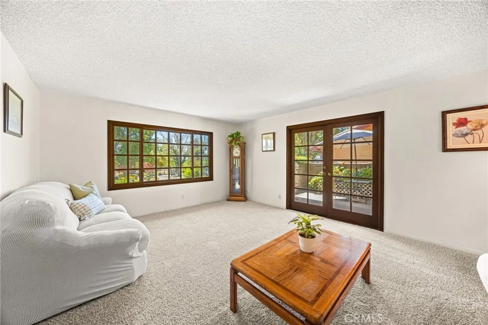 1939 Fernridge San Dimas, CA 91773