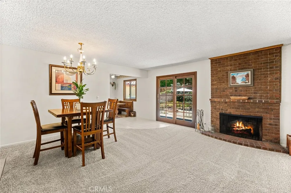 1939 Fernridge San Dimas, CA 91773