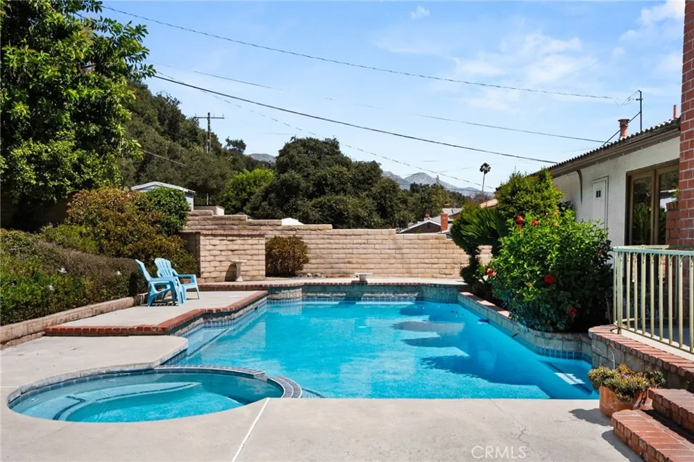 1939 Fernridge San Dimas, CA 91773