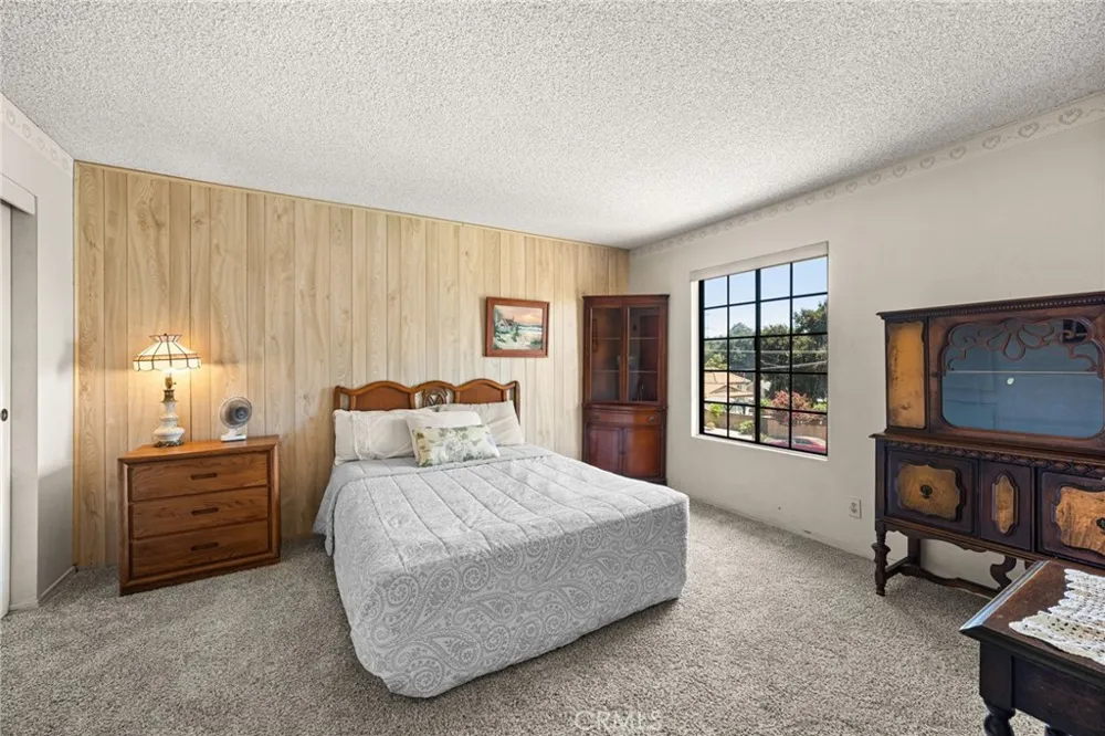 1939 Fernridge San Dimas, CA 91773