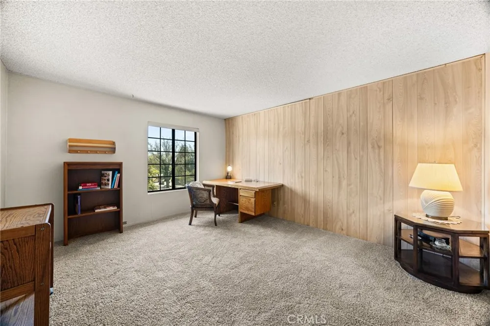 1939 Fernridge San Dimas, CA 91773
