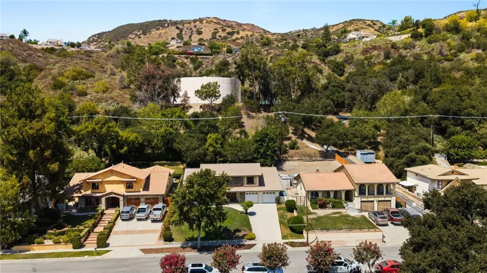 1939 Fernridge San Dimas, CA 91773