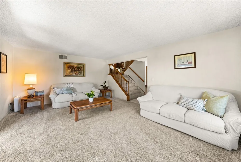 1939 Fernridge San Dimas, CA 91773