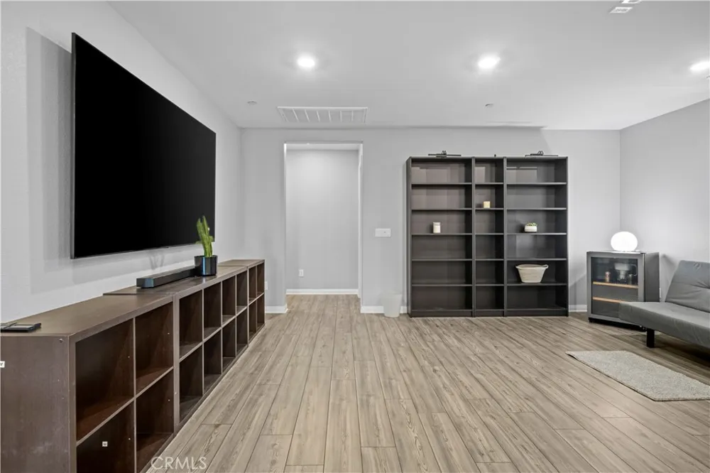 1609 Mahogany Tree Upland, CA 91784