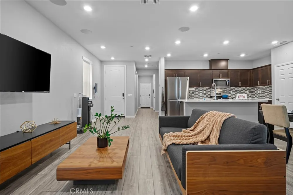 1609 Mahogany Tree Upland, CA 91784