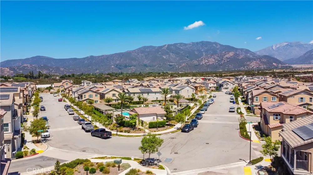 1609 Mahogany Tree Upland, CA 91784