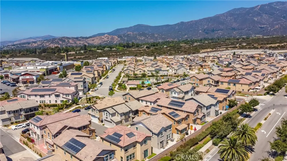 1609 Mahogany Tree Upland, CA 91784