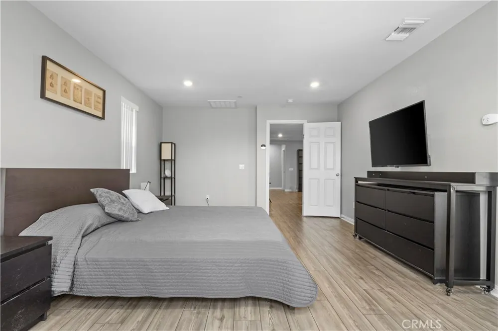 1609 Mahogany Tree Upland, CA 91784