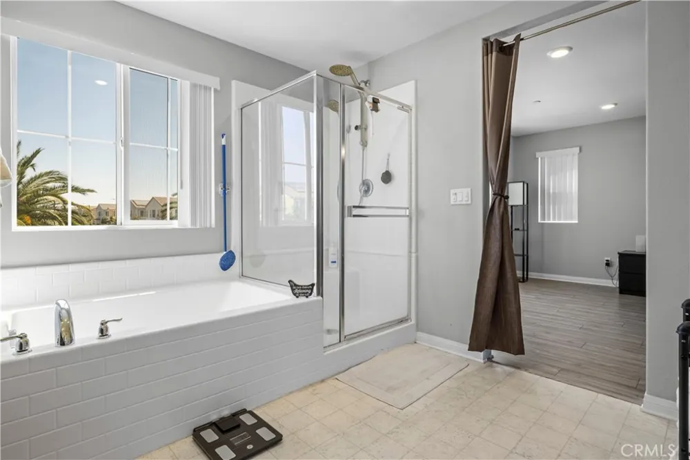 1609 Mahogany Tree Upland, CA 91784