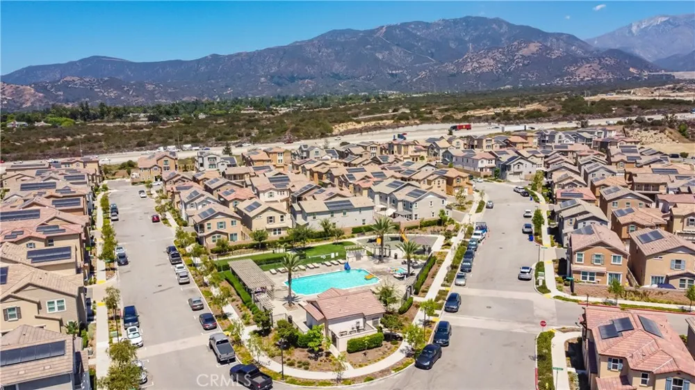 1609 Mahogany Tree Upland, CA 91784