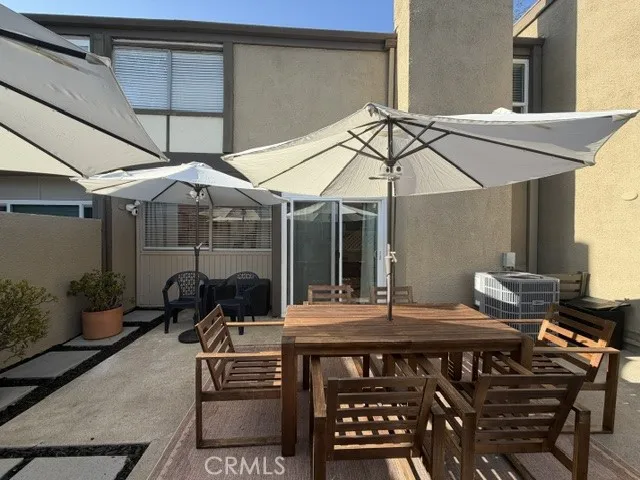 626 Greendale Pomona, CA 91767