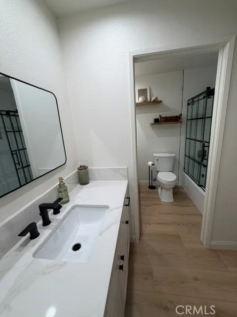 626 Greendale Pomona, CA 91767