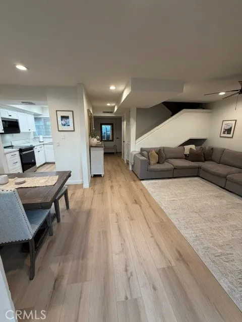 626 Greendale Pomona, CA 91767