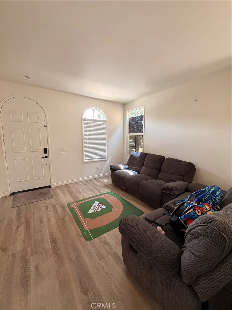 1434 Granada Perris, CA 92571