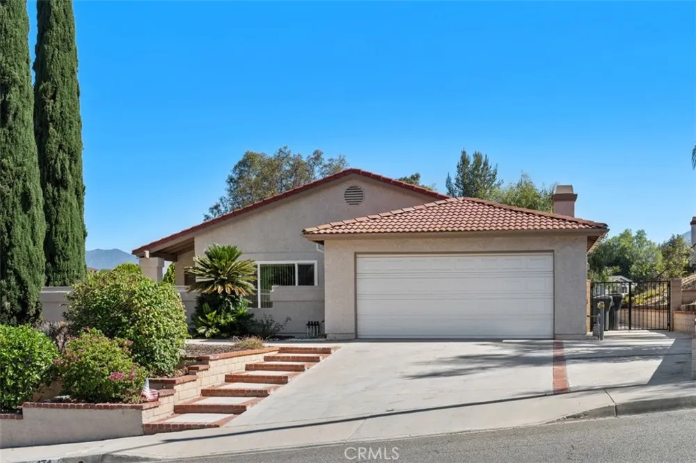 474 Armitos Diamond Bar, CA 91765