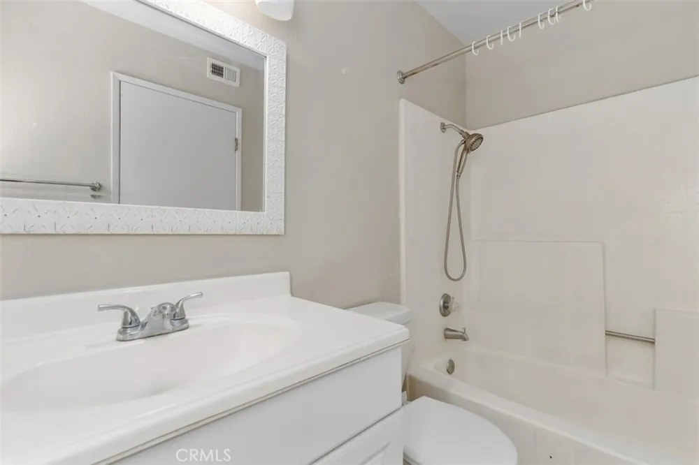 474 Armitos Diamond Bar, CA 91765