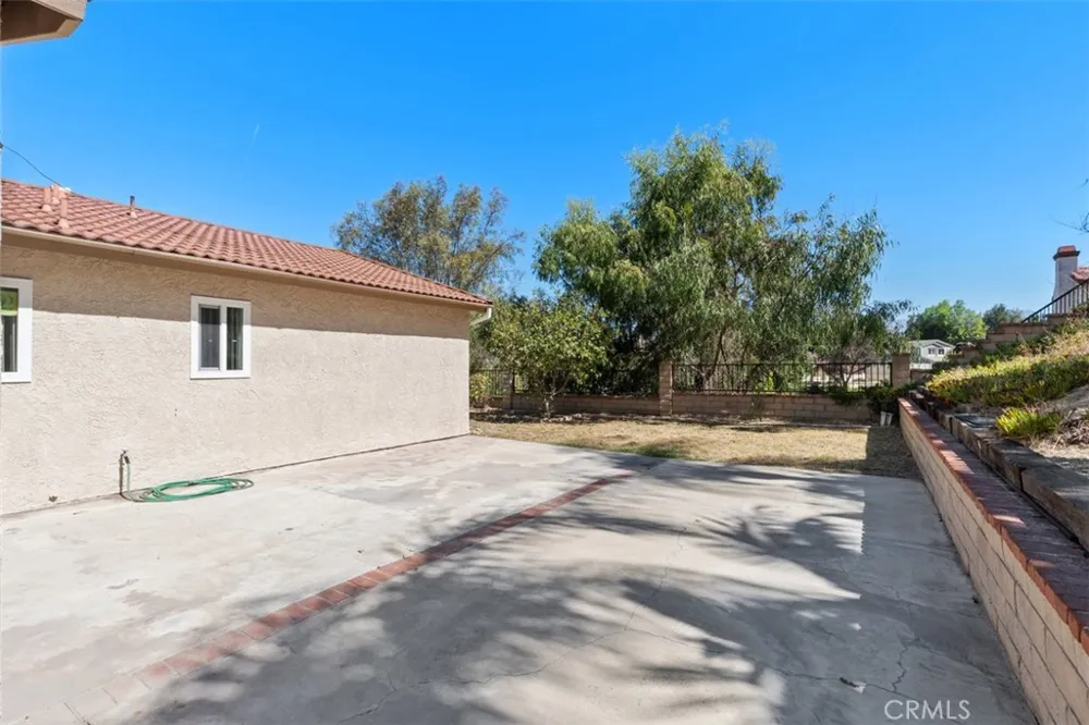 474 Armitos Diamond Bar, CA 91765