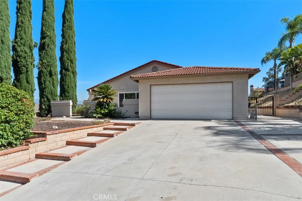 474 Armitos Diamond Bar, CA 91765
