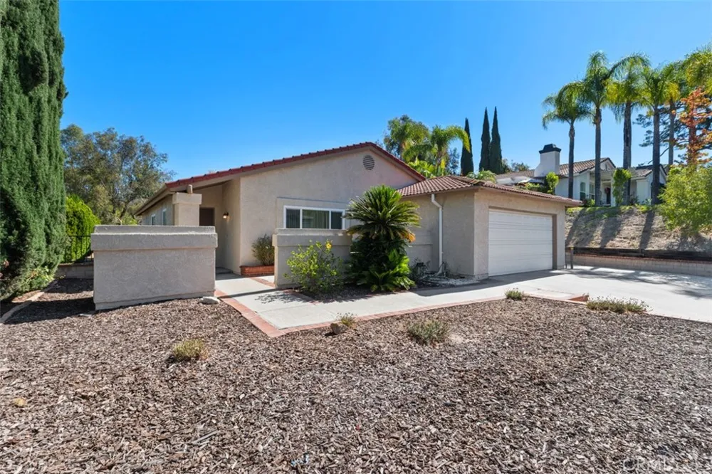 474 Armitos Diamond Bar, CA 91765