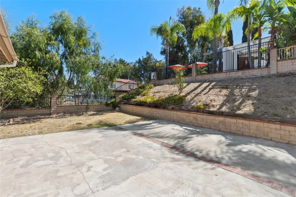 474 Armitos Diamond Bar, CA 91765