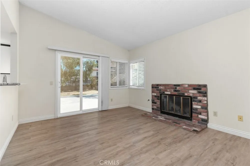 474 Armitos Diamond Bar, CA 91765