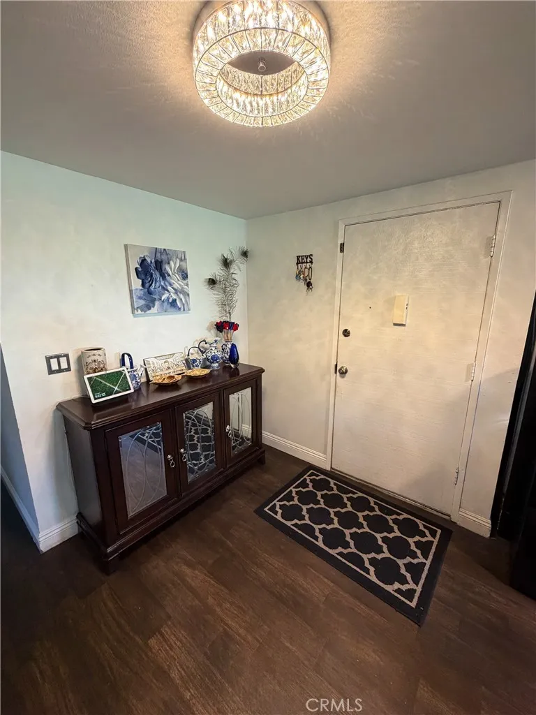 44148 Gingham Avenue Lancaster, CA 93535