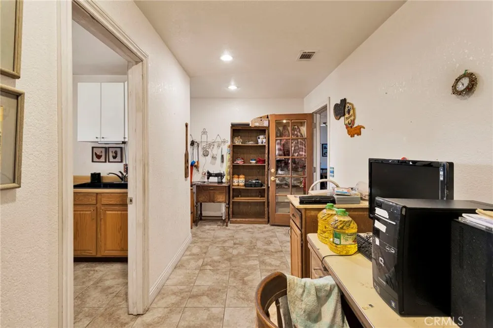 19025 Munsee Apple Valley, CA 92307