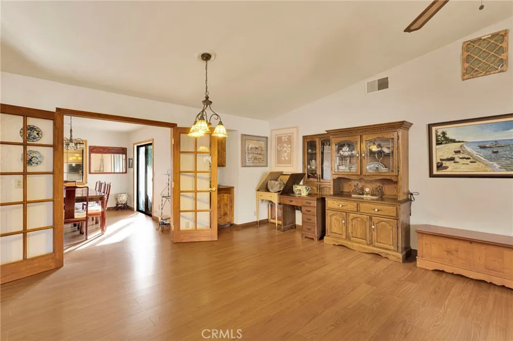 19025 Munsee Apple Valley, CA 92307