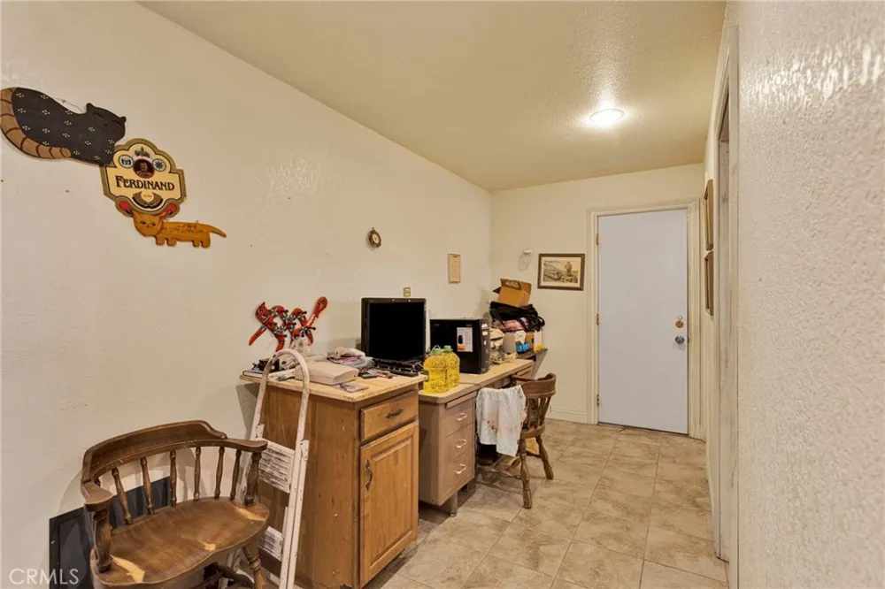 19025 Munsee Apple Valley, CA 92307