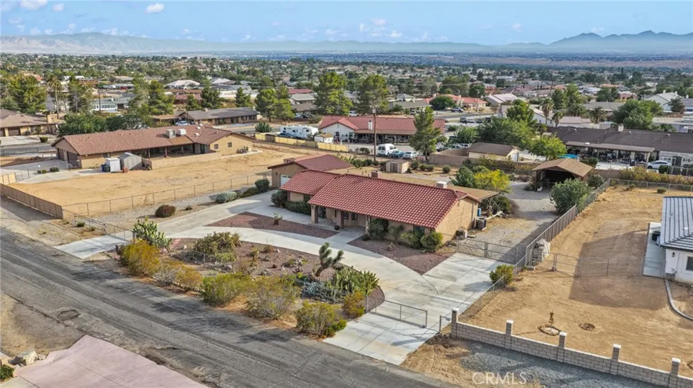 19025 Munsee Apple Valley, CA 92307