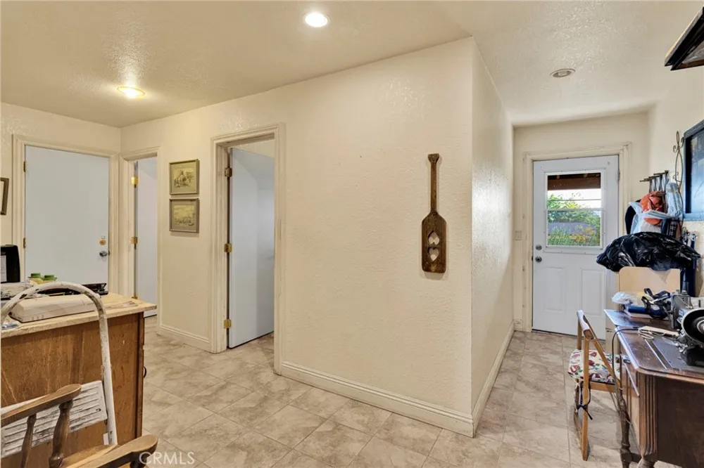 19025 Munsee Apple Valley, CA 92307