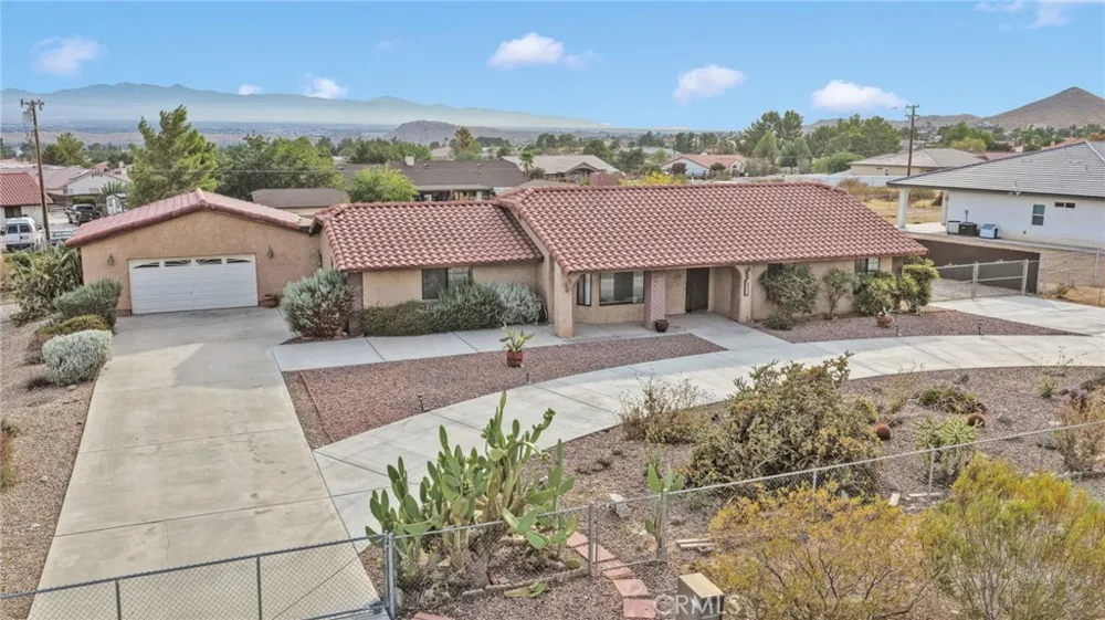 19025 Munsee Apple Valley, CA 92307