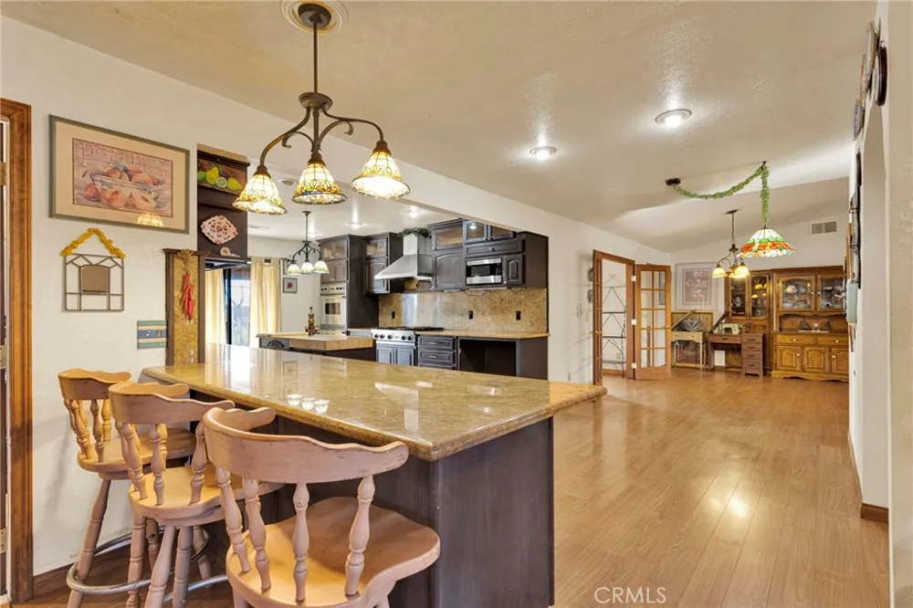 19025 Munsee Apple Valley, CA 92307