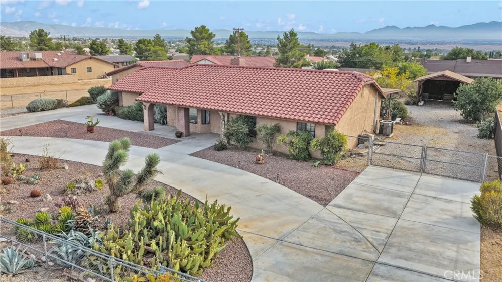 19025 Munsee Apple Valley, CA 92307