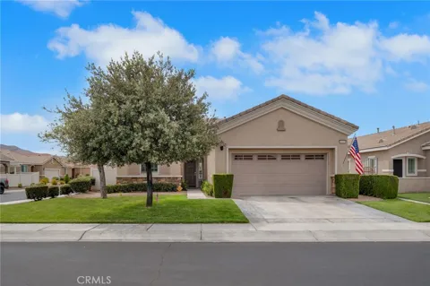 19441 Royal Oaks