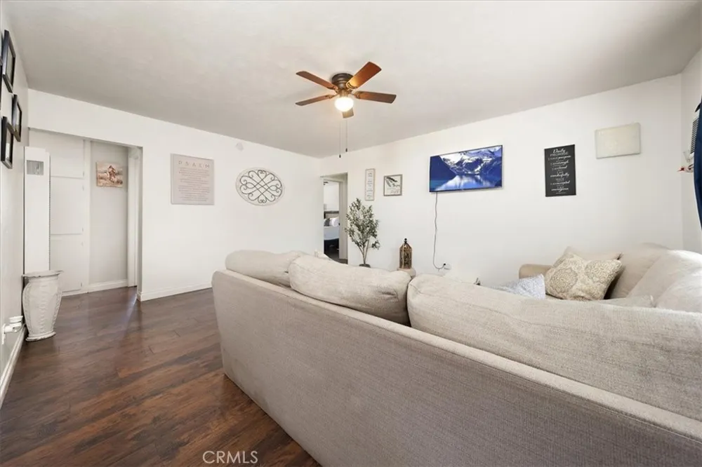 433 S Florida Banning, CA 92220