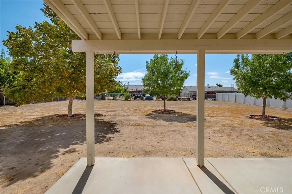 7678 Montrose Hesperia, CA 92345