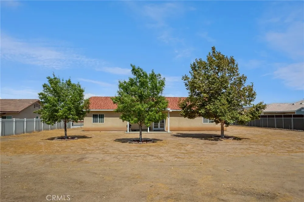 7678 Montrose Hesperia, CA 92345