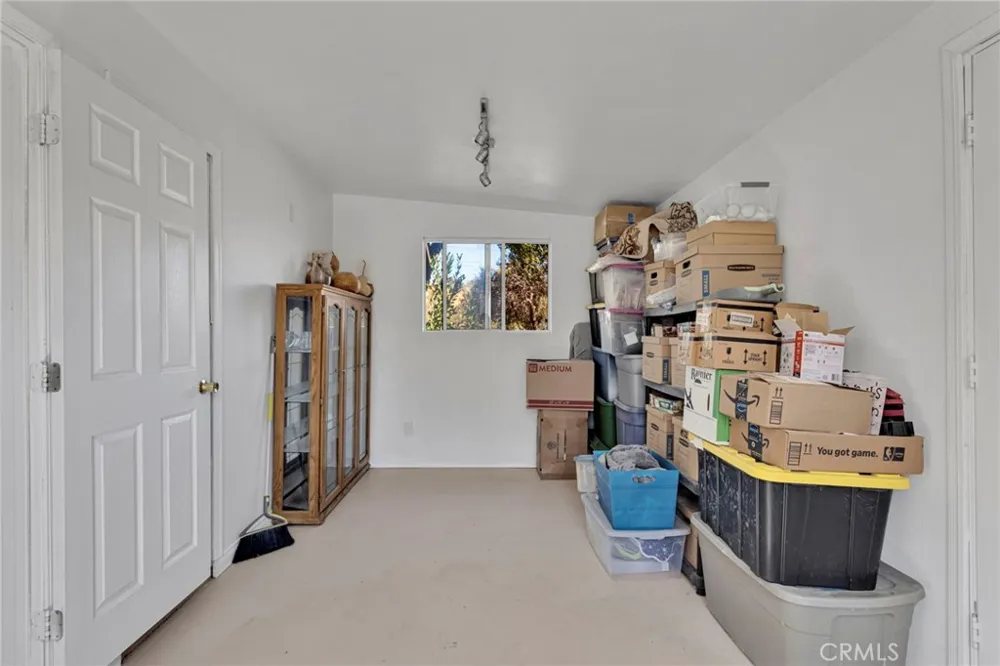 7617 Braceo Oak Hills, CA 92344