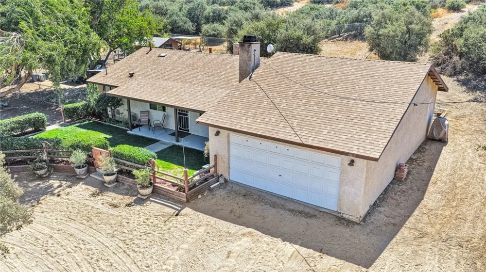7617 Braceo Oak Hills, CA 92344